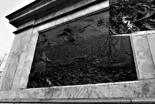 Иллюстрация к книге — Мифы о призраках. Путеводитель по мистическому Петербургу [i_038.jpg]