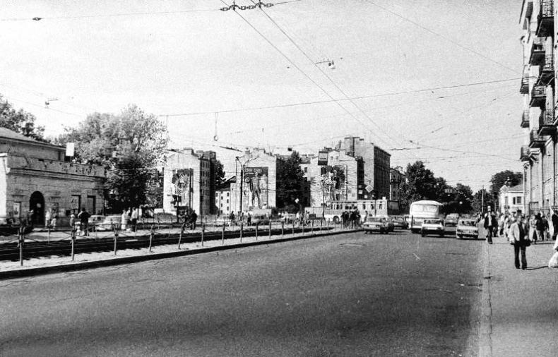 Иллюстрация к книге — Мой Невский. Прогулка по главному проспекту [i_005.jpg]