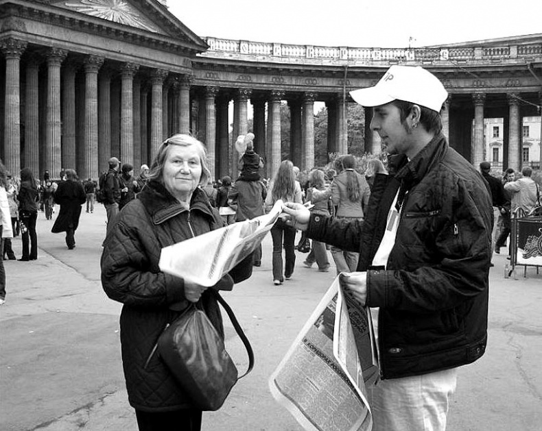 Иллюстрация к книге — Мой Невский. Прогулка по главному проспекту [i_040.jpg]