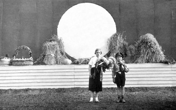 Иллюстрация к книге — Василий Сталин. Письма из зоны [i_018.jpg]