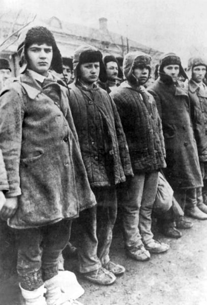 Иллюстрация к книге — Василий Сталин. Письма из зоны [i_040.jpg]