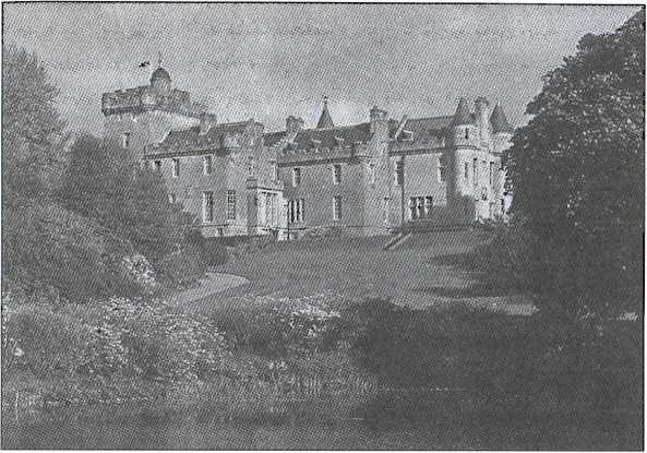 Иллюстрация к книге — Шотландия. Мистическая страна кельтов и друидов [image153.jpg]