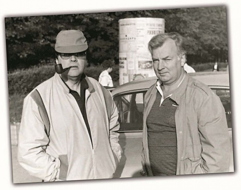 Иллюстрация к книге — Опережая некролог [i_047.jpg]