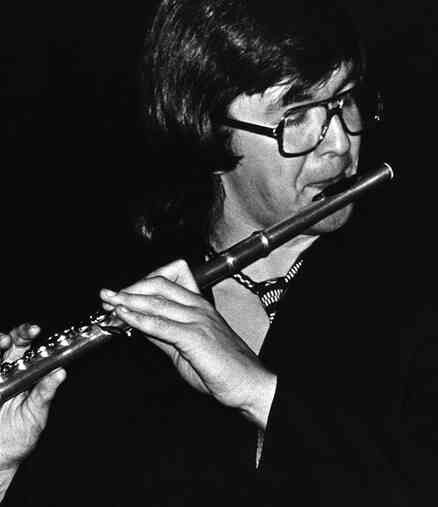 Иллюстрация к книге — Майк Науменко. Бегство из зоопарка [i_069.jpg]