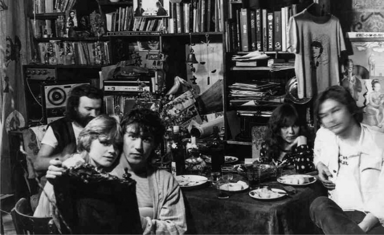 Иллюстрация к книге — Майк Науменко. Бегство из зоопарка [i_117.jpg]