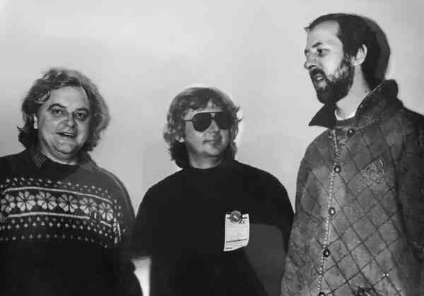 Иллюстрация к книге — Майк Науменко. Бегство из зоопарка [i_201.jpg]