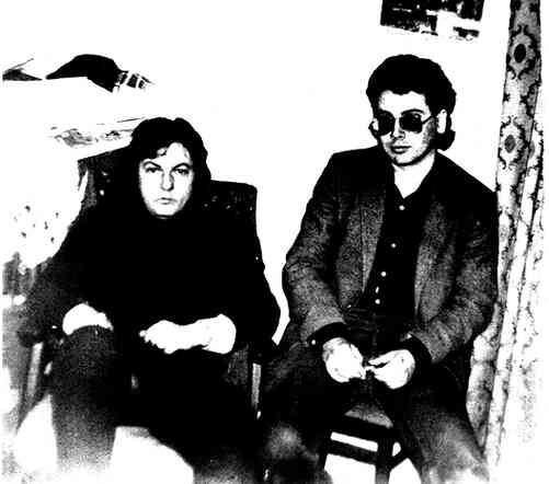 Иллюстрация к книге — Майк Науменко. Бегство из зоопарка [i_219.jpg]