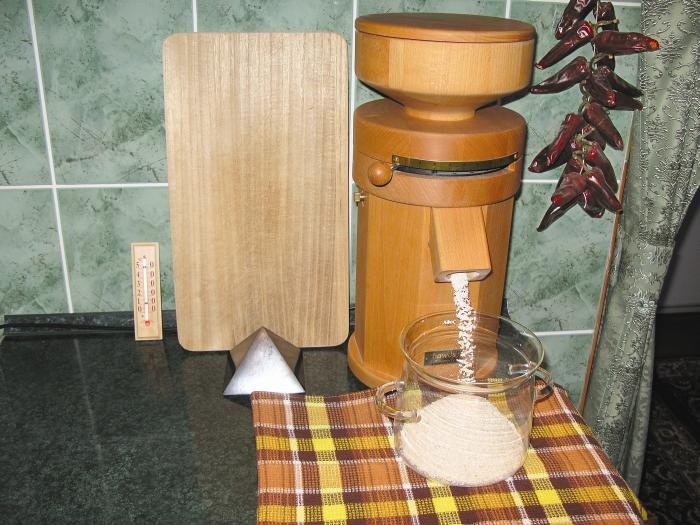 Иллюстрация к книге — кЛИБЕ. Конец иллюзии стадной безопасности [_13_smolotmuku.jpg]