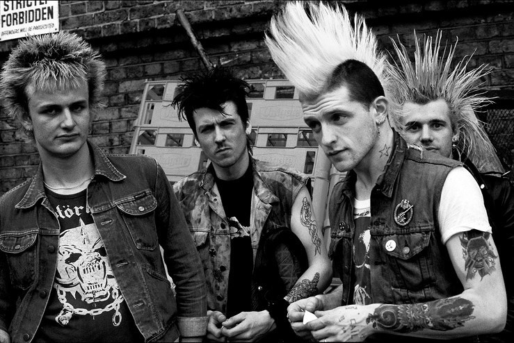 Иллюстрация к книге — Волосы. Иллюстрированная история [i_134.jpg]