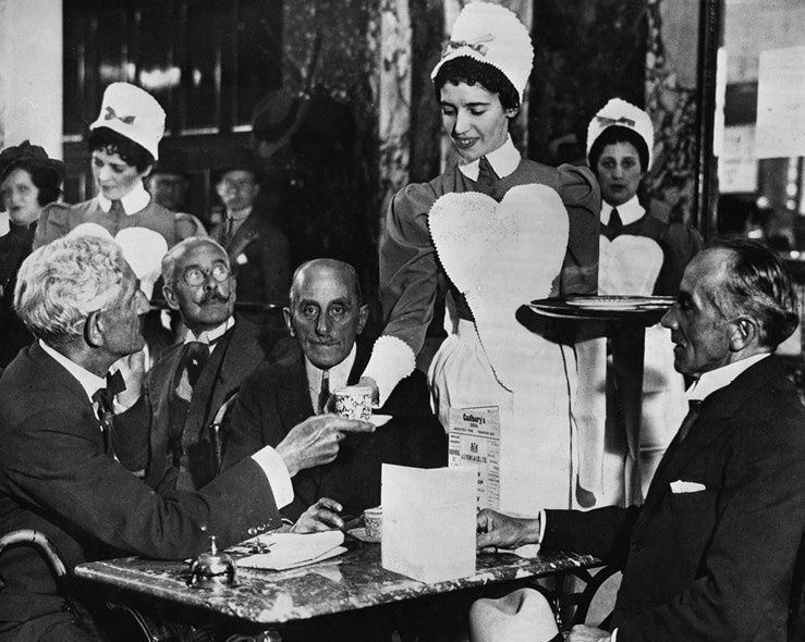 Иллюстрация к книге — Волосы. Иллюстрированная история [i_143.jpg]