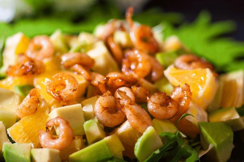 Иллюстрация к книге — Кето-кулинария. Формула здоровья [i_001.jpg]