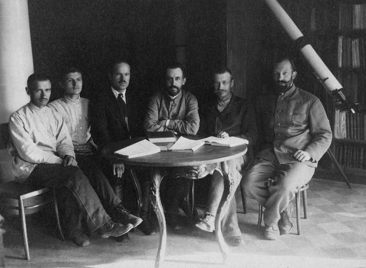 Иллюстрация к книге — По волнам жизни. Том 2 [i_018.jpg]