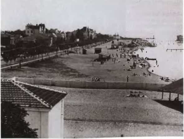 Иллюстрация к книге — Айн Рэнд [i_021.jpg]