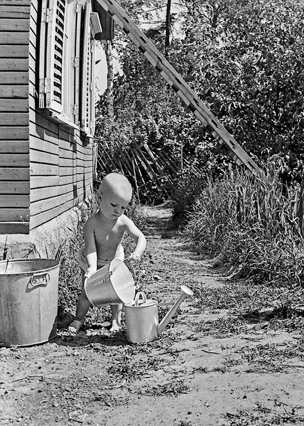 Иллюстрация к книге — Мы, наши дети и внуки. Том 1. Так мы начинали [i_008.jpg]