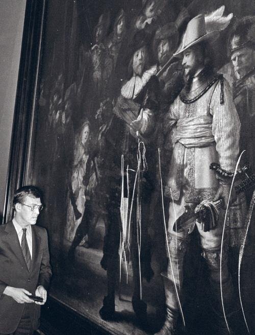 Иллюстрация к книге — Воры, вандалы и идиоты. Криминальная история русского искусства [i_022.jpg]