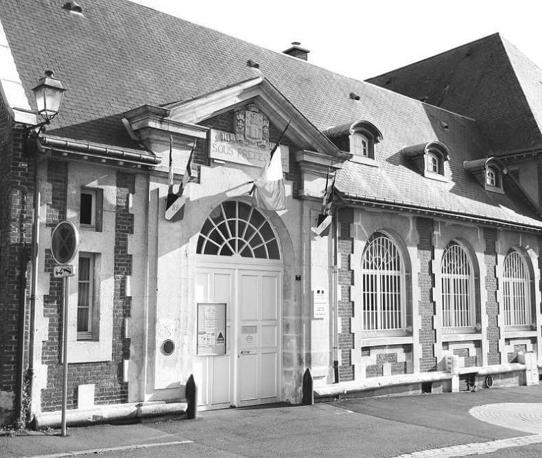 Иллюстрация к книге — Русские летучие отряды. От Бородино до британских морей [i_021.jpg]