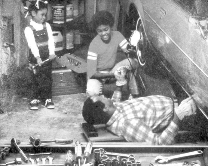 Иллюстрация к книге — Тело помнит все [i_020.jpg]