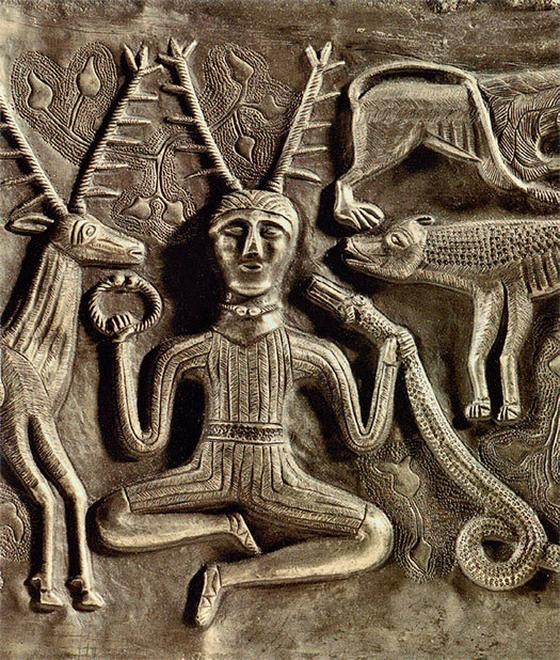 Иллюстрация к книге — Основание. От самых начал до эпохи Тюдоров [i_002.jpg]