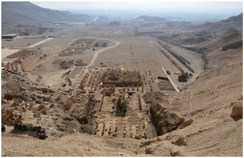 Иллюстрация к книге — В поисках гробниц Древнего Египта [i_084.jpg]