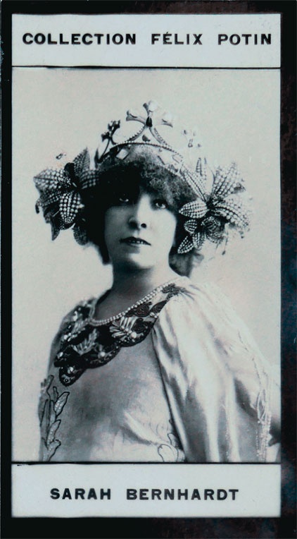 Иллюстрация к книге — Портрет мужчины в красном [i_069.jpg]