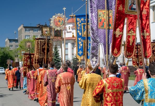 Иллюстрация к книге — История флагов. От рыцарских знамен до государственных штандартов [i_036.jpg]