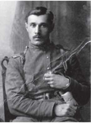 Иллюстрация к книге — Заговор «красных маршалов». Тухачевский против Сталина [i_005.jpg]