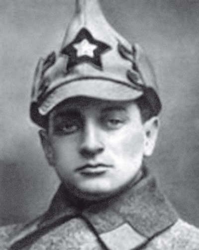 Иллюстрация к книге — Заговор «красных маршалов». Тухачевский против Сталина [i_017.jpg]