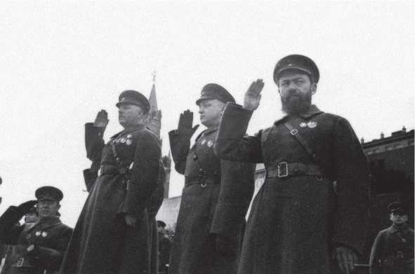 Иллюстрация к книге — Заговор «красных маршалов». Тухачевский против Сталина [i_038.jpg]