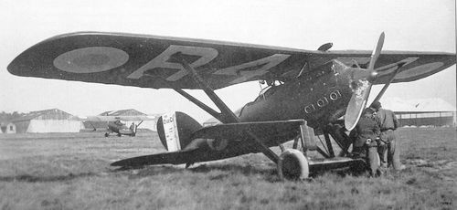 Иллюстрация к книге — Французские истребители Второй Мировой [i_045.jpg]