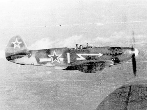 Иллюстрация к книге — Французские истребители Второй Мировой [i_164.jpg]