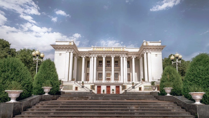 Иллюстрация к книге — Секта в доме моей бабушки [i_001.jpg]