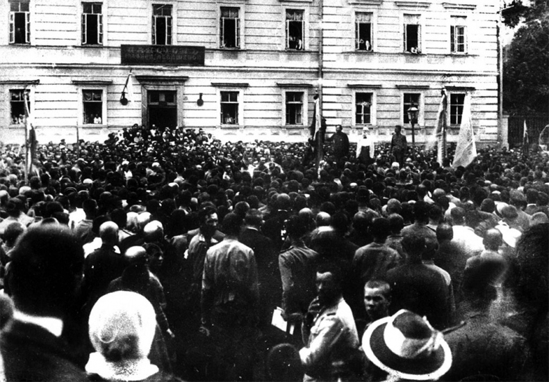 Иллюстрация к книге — Весна народов. Русские и украинцы между Булгаковым и Петлюрой [i_014.jpg]