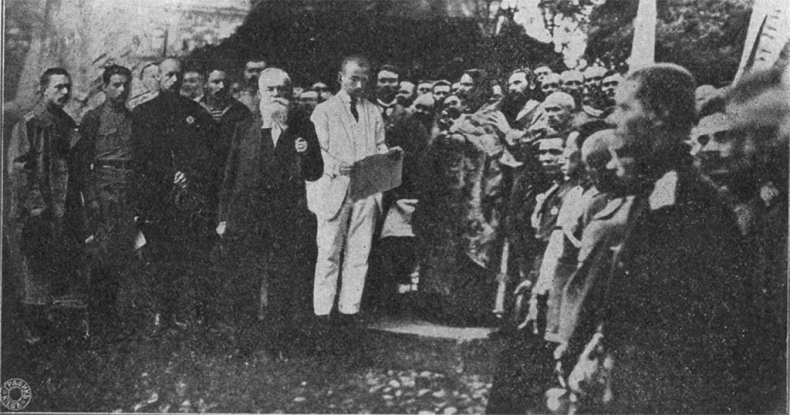 Иллюстрация к книге — Весна народов. Русские и украинцы между Булгаковым и Петлюрой [i_015.jpg]