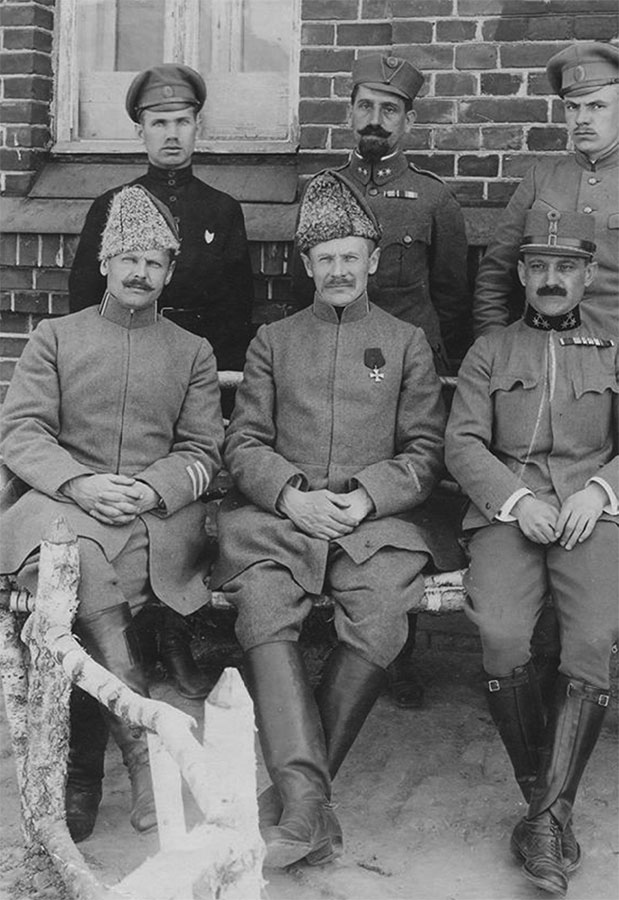 Иллюстрация к книге — Весна народов. Русские и украинцы между Булгаковым и Петлюрой [i_023.jpg]