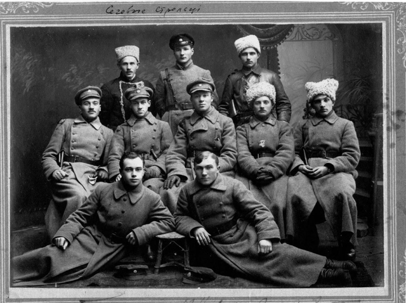 Иллюстрация к книге — Весна народов. Русские и украинцы между Булгаковым и Петлюрой [i_089.jpg]