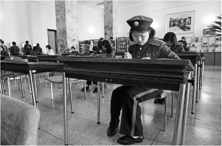 Иллюстрация к книге — Предатель в Северной Корее. Гид по самой зловещей стране планеты [i_046.jpg]