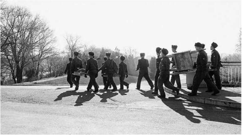 Иллюстрация к книге — Предатель в Северной Корее. Гид по самой зловещей стране планеты [i_064.jpg]