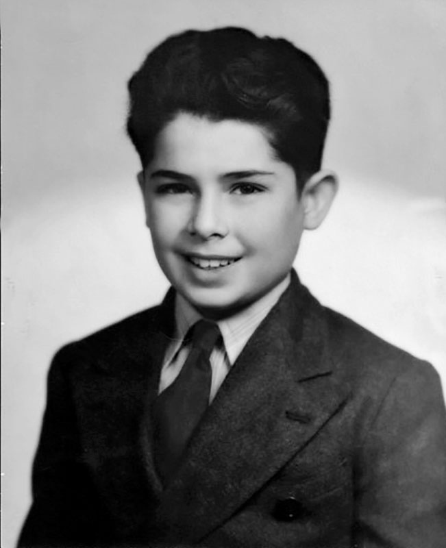 Иллюстрация к книге — Как я стал собой. Воспоминания [i_005.jpg]