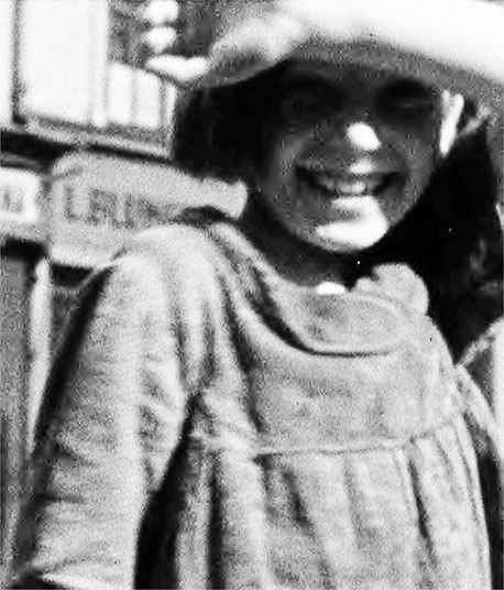 Иллюстрация к книге — Восточно-западная улица. Происхождение терминов ГЕНОЦИД и ПРЕСТУПЛЕНИЕ ПРОТИВ ЧЕЛОВЕЧЕСТВА [i_048.jpg]