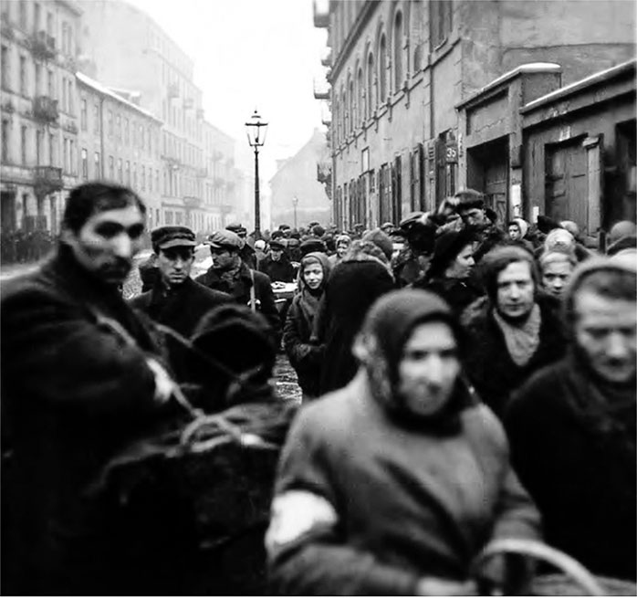 Иллюстрация к книге — Восточно-западная улица. Происхождение терминов ГЕНОЦИД и ПРЕСТУПЛЕНИЕ ПРОТИВ ЧЕЛОВЕЧЕСТВА [i_053.jpg]