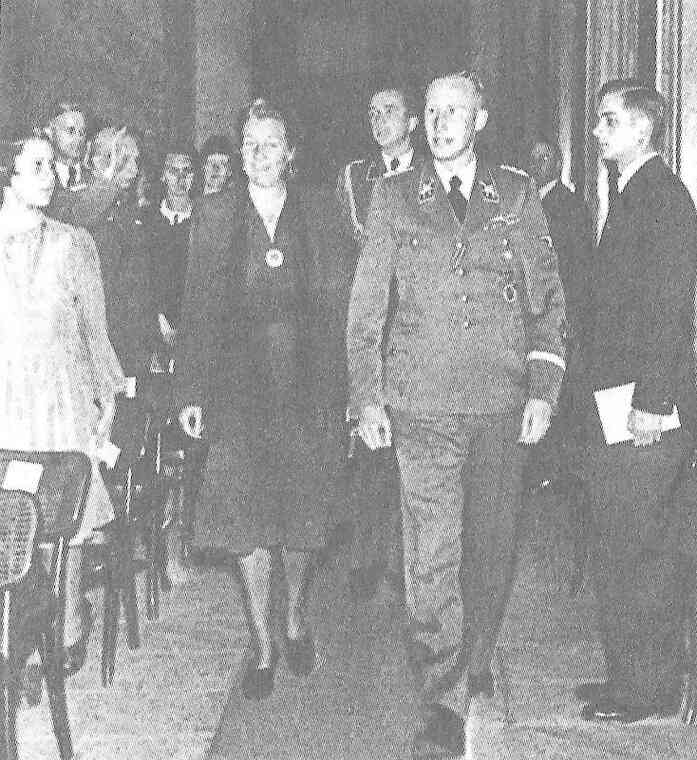 Иллюстрация к книге — CC – инквизиция Гитлера [i_046.jpg]