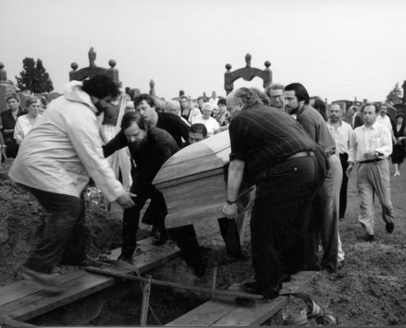 Иллюстрация к книге — Обратный адрес. Автопортрет [i_041.jpg]