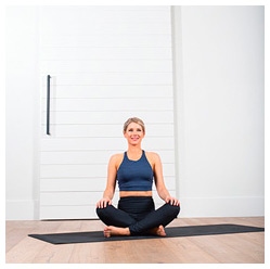 Иллюстрация к книге — Силовая йога. Энергия. Концентрация. Баланс [i_064.jpg]