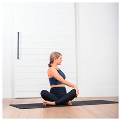 Иллюстрация к книге — Силовая йога. Энергия. Концентрация. Баланс [i_065.jpg]