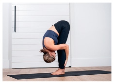 Иллюстрация к книге — Силовая йога. Энергия. Концентрация. Баланс [i_078.jpg]