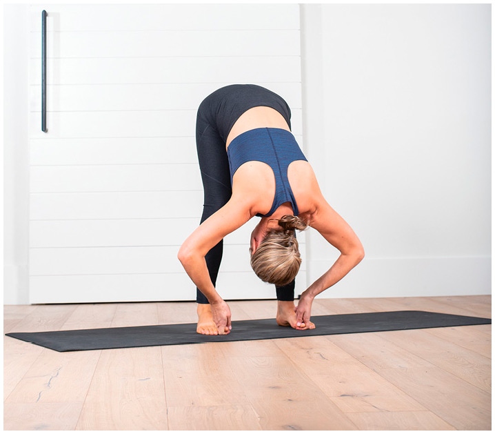 Иллюстрация к книге — Силовая йога. Энергия. Концентрация. Баланс [i_160.jpg]