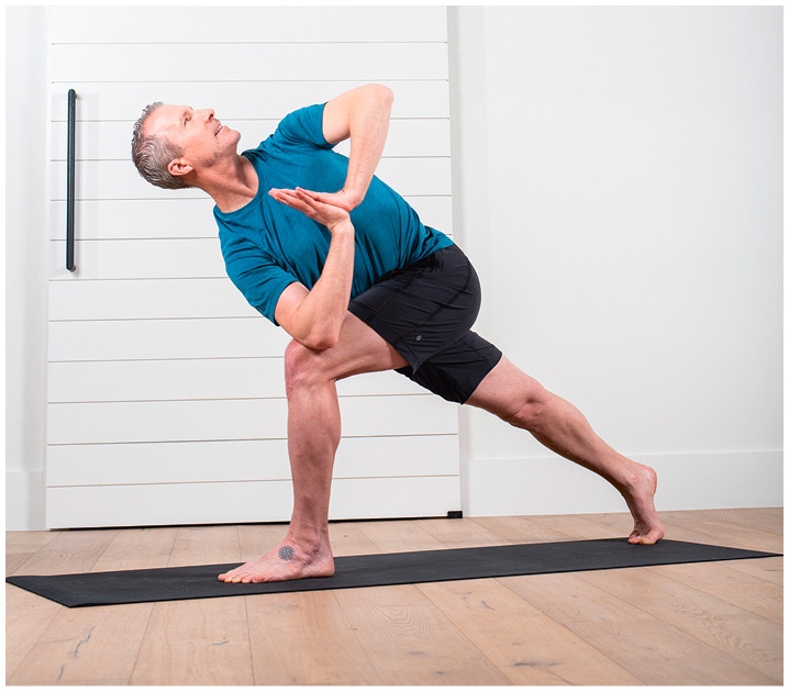 Иллюстрация к книге — Силовая йога. Энергия. Концентрация. Баланс [i_184.jpg]