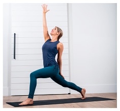 Иллюстрация к книге — Силовая йога. Энергия. Концентрация. Баланс [i_204.jpg]