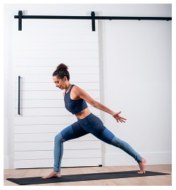 Иллюстрация к книге — Силовая йога. Энергия. Концентрация. Баланс [i_222.jpg]