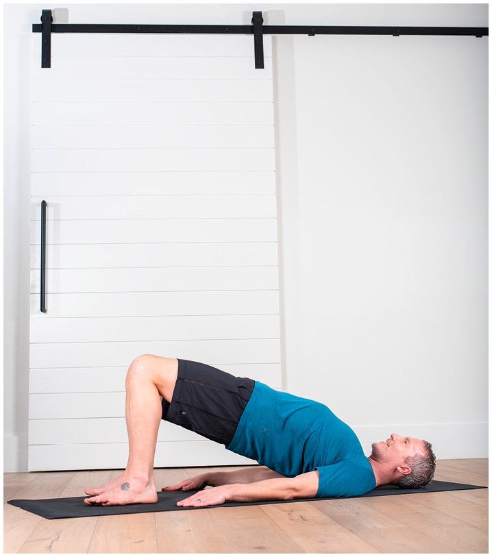 Иллюстрация к книге — Силовая йога. Энергия. Концентрация. Баланс [i_236.jpg]